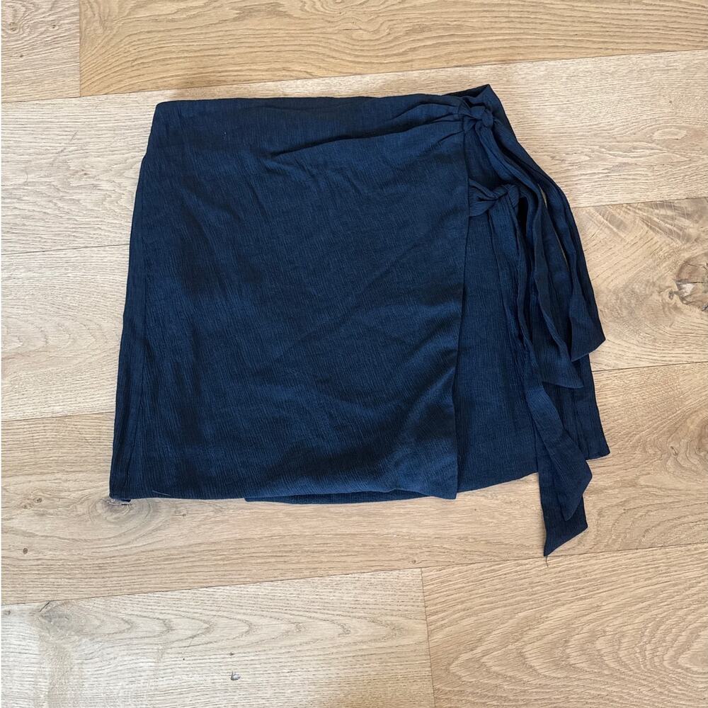 Privacy Please - Wrap Side Tie Mini Skirt in Black